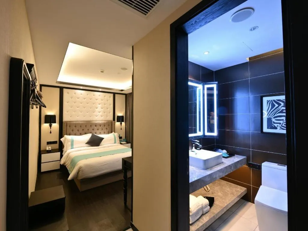 Bed in Xana Hotelle Shaghai Hongqiao Hub National Exhibition Center Qibao Lianming Road