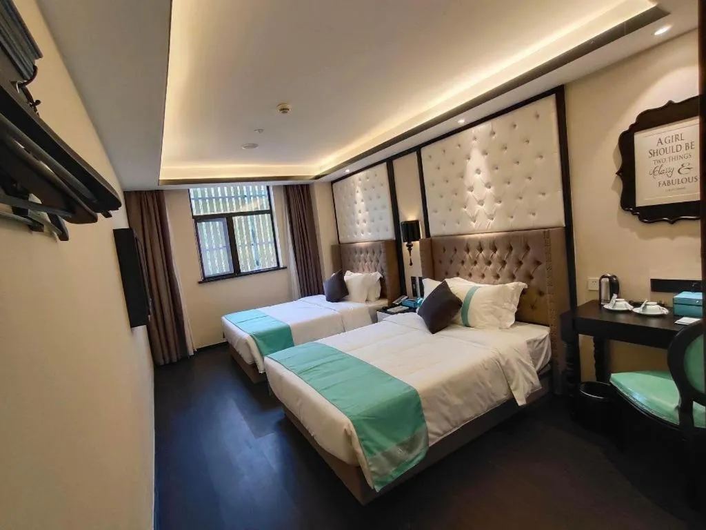 Bed in Xana Hotelle Shaghai Hongqiao Hub National Exhibition Center Qibao Lianming Road