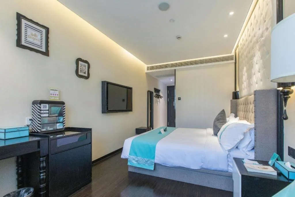 Bed in Xana Hotelle Shaghai Hongqiao Hub National Exhibition Center Qibao Lianming Road