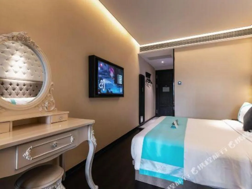 Bed in Xana Hotelle Shaghai Hongqiao Hub National Exhibition Center Qibao Lianming Road