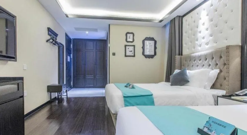 Bed in Xana Hotelle Shaghai Hongqiao Hub National Exhibition Center Qibao Lianming Road