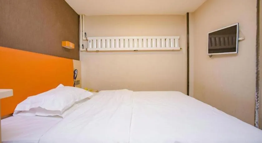 Bed in 7 Days Premium·Shenyang North Railway Station North Square