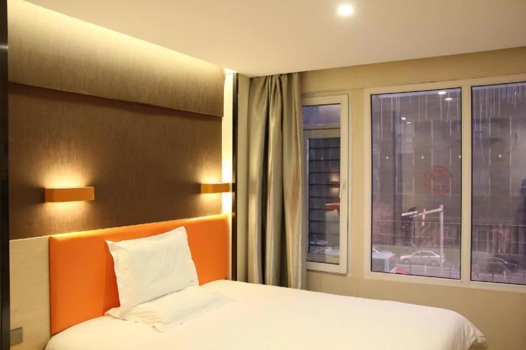 Bed in 7 Days Premium·Shenyang North Railway Station North Square