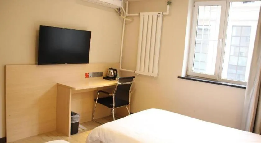 Bed in 7 Days Premium·Shenyang North Railway Station North Square