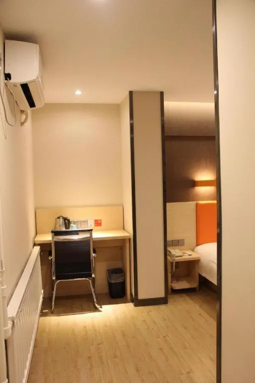 Bed in 7 Days Premium·Shenyang North Railway Station North Square