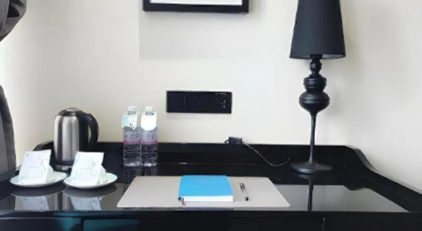 Xana Hotelle Chengdu Dafeng Huirong Plaza Longhu Street