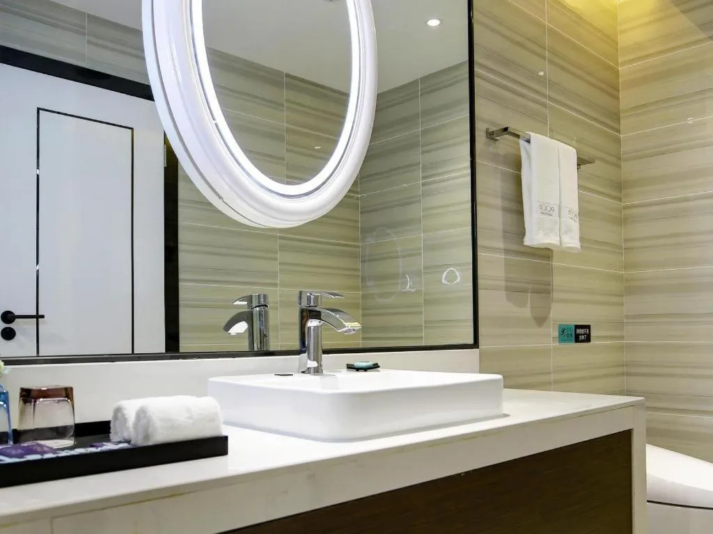 Xana Hotelle Chengdu Dafeng Huirong Plaza Longhu Street