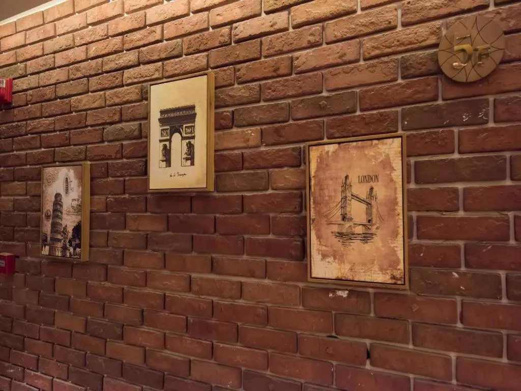 James Joyce Coffetel Zhengzhou CBD Exhibition Center Provincial People's Hospital