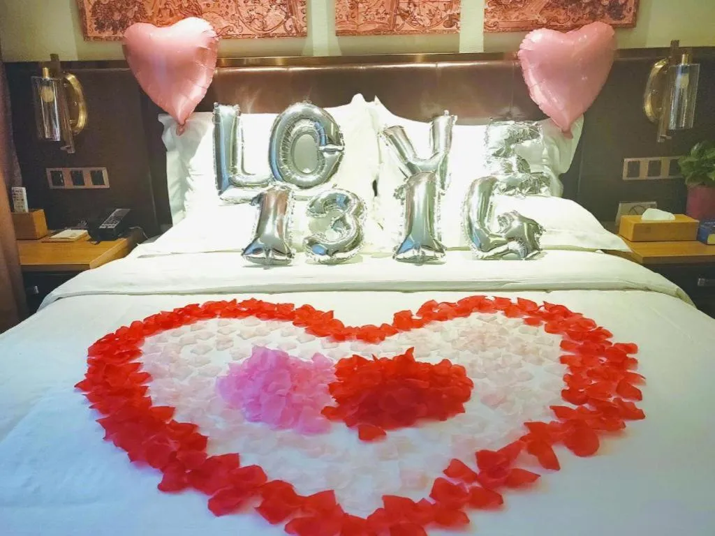 Bed in James Joyce Coffetel Zhengzhou CBD Exhibition Center Provincial People's Hospital