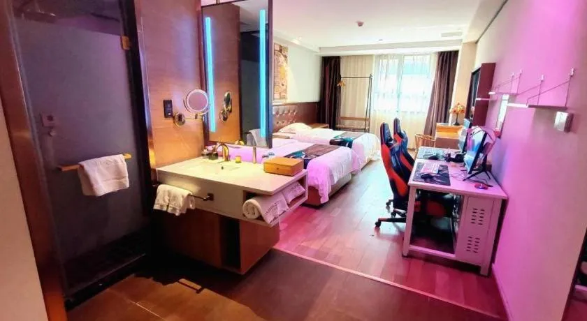 Bed in James Joyce Coffetel Zhengzhou CBD Exhibition Center Provincial People's Hospital