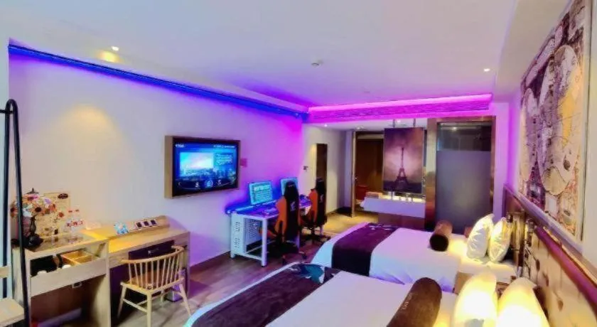 Bed in James Joyce Coffetel Zhengzhou CBD Exhibition Center Provincial People's Hospital