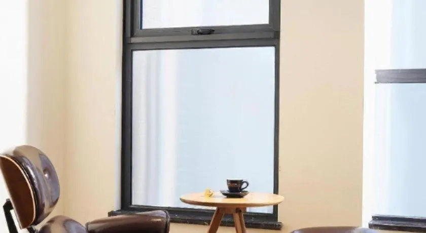 James Joyce Coffetel Zhengzhou CBD Exhibition Center Provincial People's Hospital