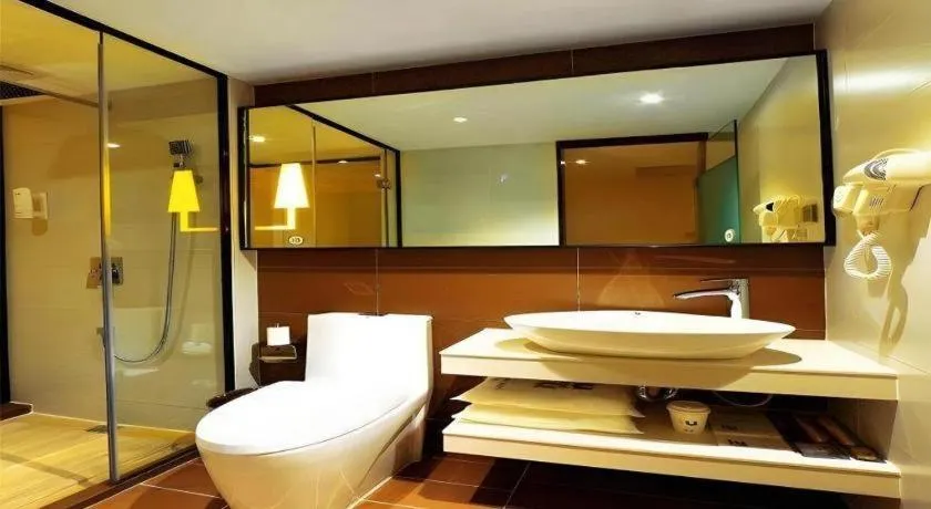 IU Hotel·Jiayuguan People's Shopping Mall