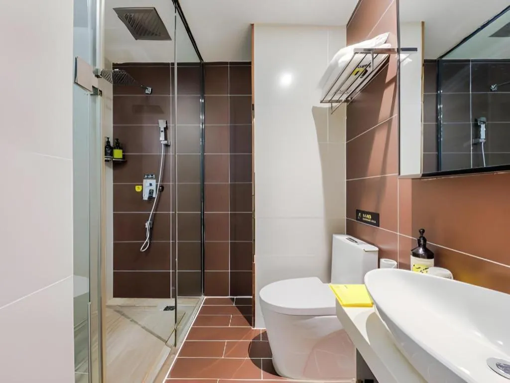 IU Hotel·Jiayuguan People's Shopping Mall