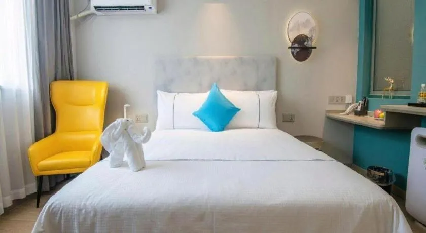 Bed in Magnotel Hotel Suzhou Guanqian Street Pingjiang Road