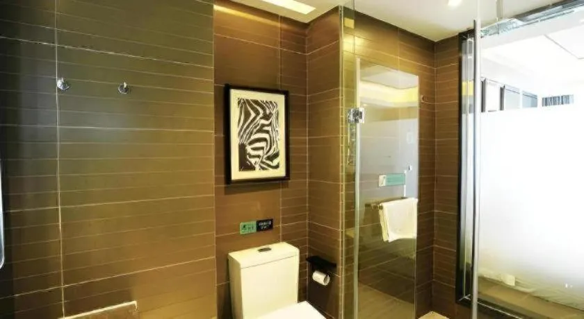 Xana Hotelle Zhengzhou North Passenger Terminal North University Town