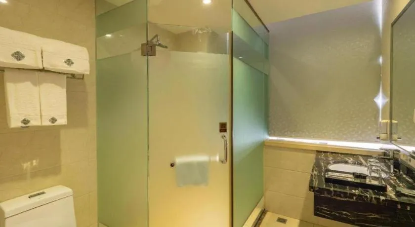 Chonpines Hotel Shenzhen Gongming Honghuashan Metro Station