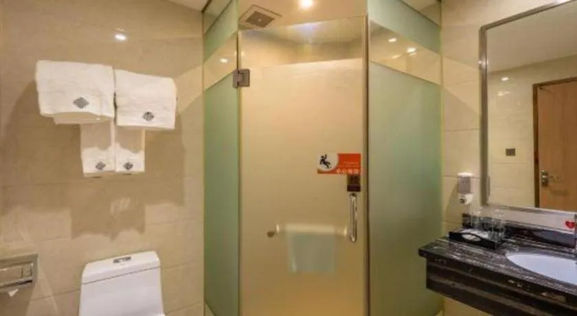 Chonpines Hotel Shenzhen Gongming Honghuashan Metro Station