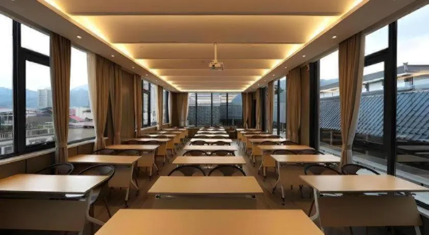 Magnotel Hotel·Luanyang Luanchuan Changchun Road Cross Street