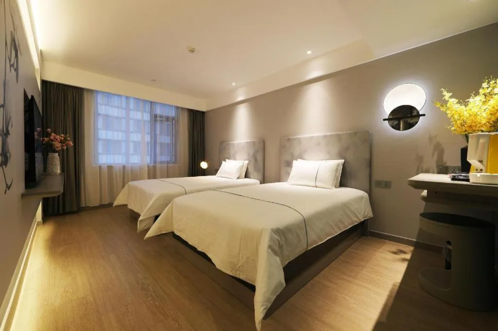 Bed in Magnotel Hotel·Luanyang Luanchuan Changchun Road Cross Street