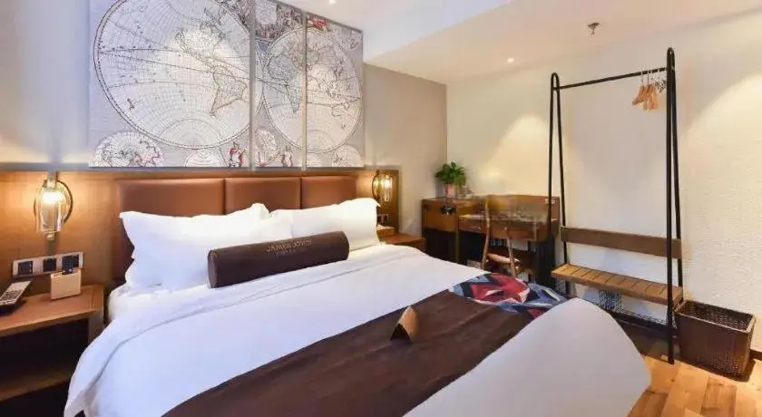 Bed in James Joyce Coffetel·Beijing South Muxiyuan Metro Station Bed in James Joyce Coffetel·Beijing South Muxiyuan Metro Station