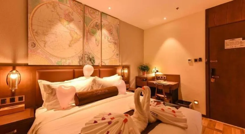 Bed in James Joyce Coffetel·Beijing South Muxiyuan Metro Station