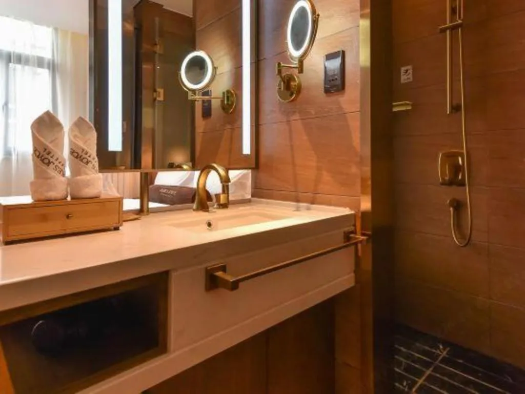 James Joyce Coffetel·Beijing South Muxiyuan Metro Station