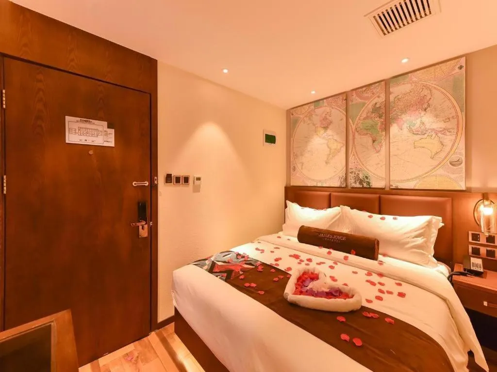 Bed in James Joyce Coffetel·Beijing South Muxiyuan Metro Station