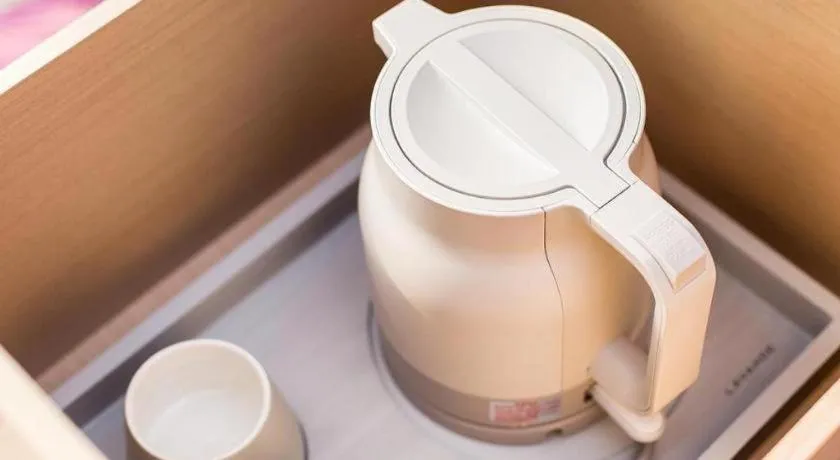 Lavande Hotel·Jining Party School Building