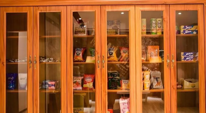 IU Hotel Baoding Yuhua East Road Passenger Center