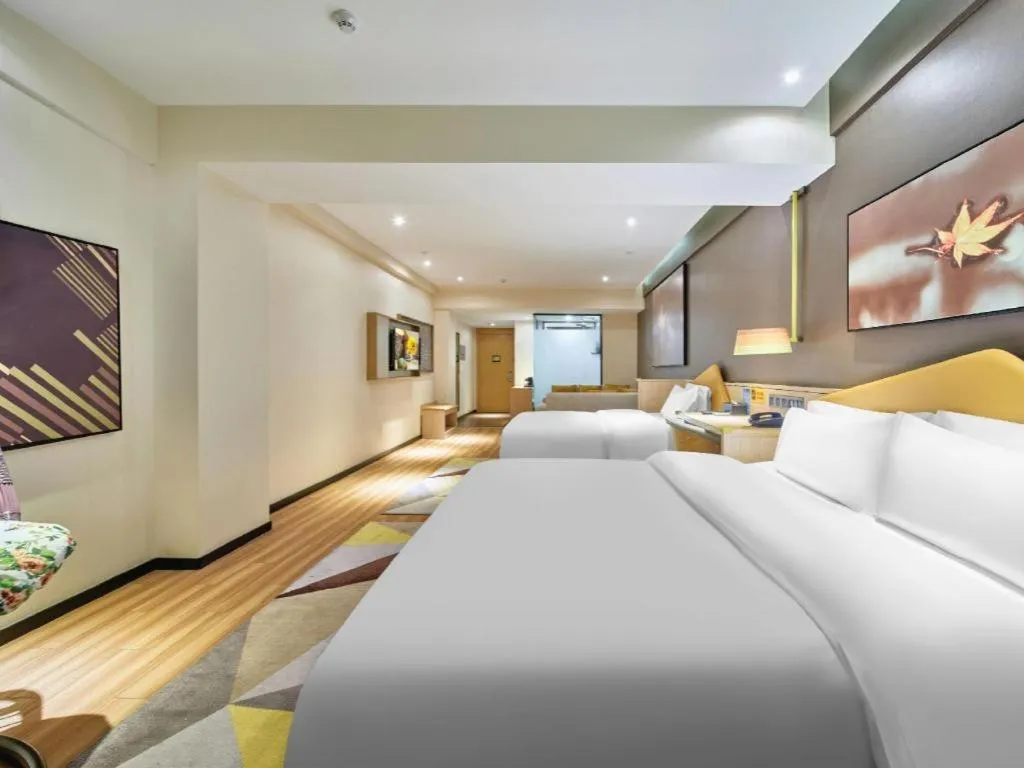 Bed in IU Hotel Baoding Yuhua East Road Passenger Center