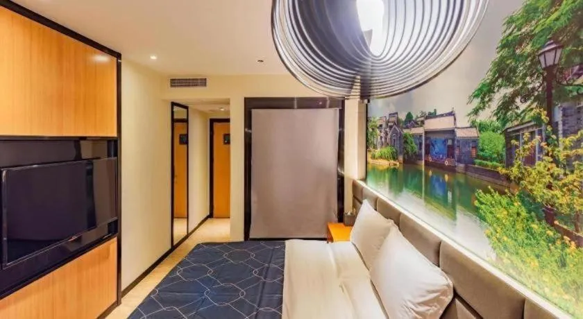 Chonpines Hotel Guangzhou Sunac Cultural and Tourism City Shiling