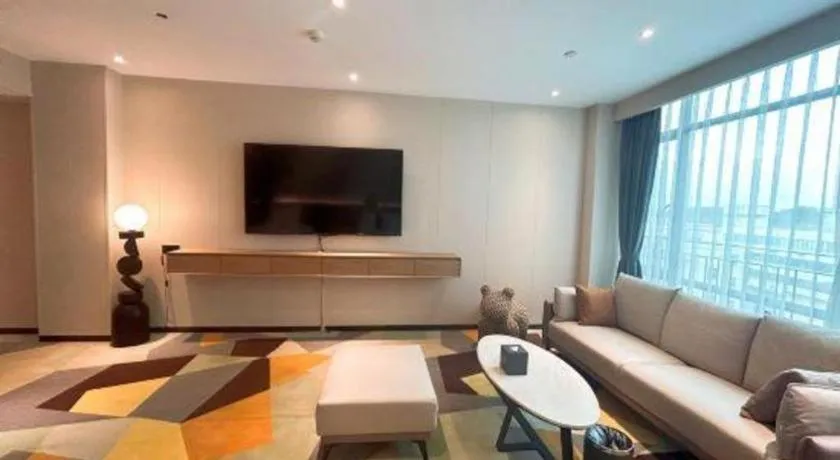Chonpines Hotel Guangzhou Sunac Cultural and Tourism City Shiling
