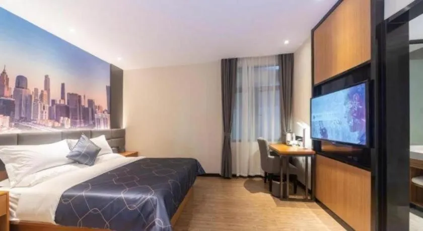 Bed in Chonpines Hotel Guangzhou Sunac Cultural and Tourism City Shiling