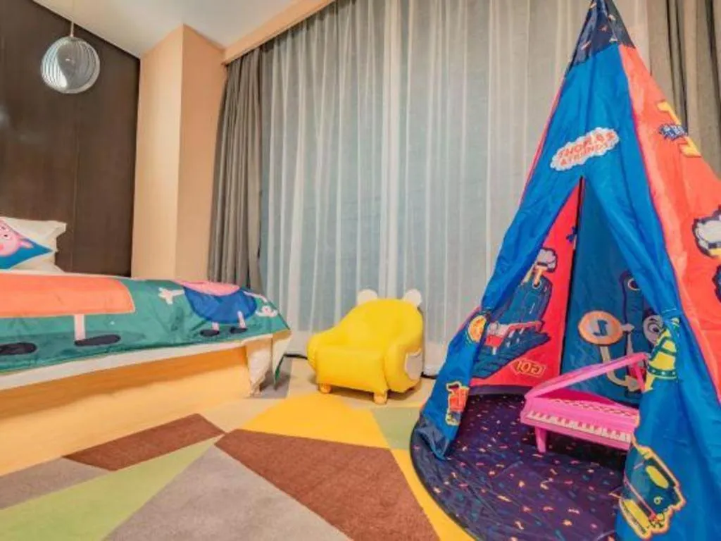 Bed in Chonpines Hotel Guangzhou Sunac Cultural and Tourism City Shiling