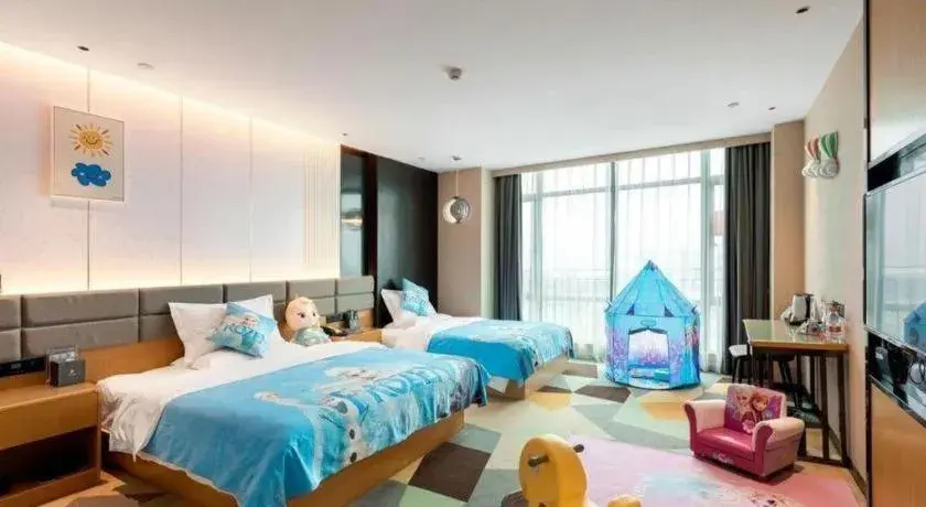 Bed in Chonpines Hotel Guangzhou Sunac Cultural and Tourism City Shiling Bed in Chonpines Hotel Guangzhou Sunac Cultural and Tourism City Shiling