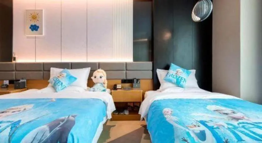 Bed in Chonpines Hotel Guangzhou Sunac Cultural and Tourism City Shiling