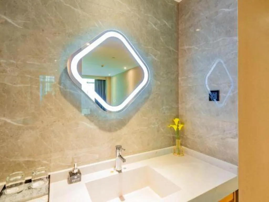 Chonpines Hotel Guangzhou Sunac Cultural and Tourism City Shiling