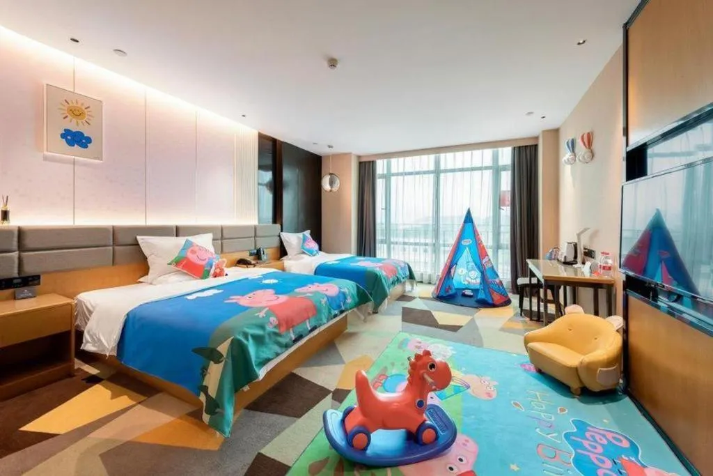 Bed in Chonpines Hotel Guangzhou Sunac Cultural and Tourism City Shiling