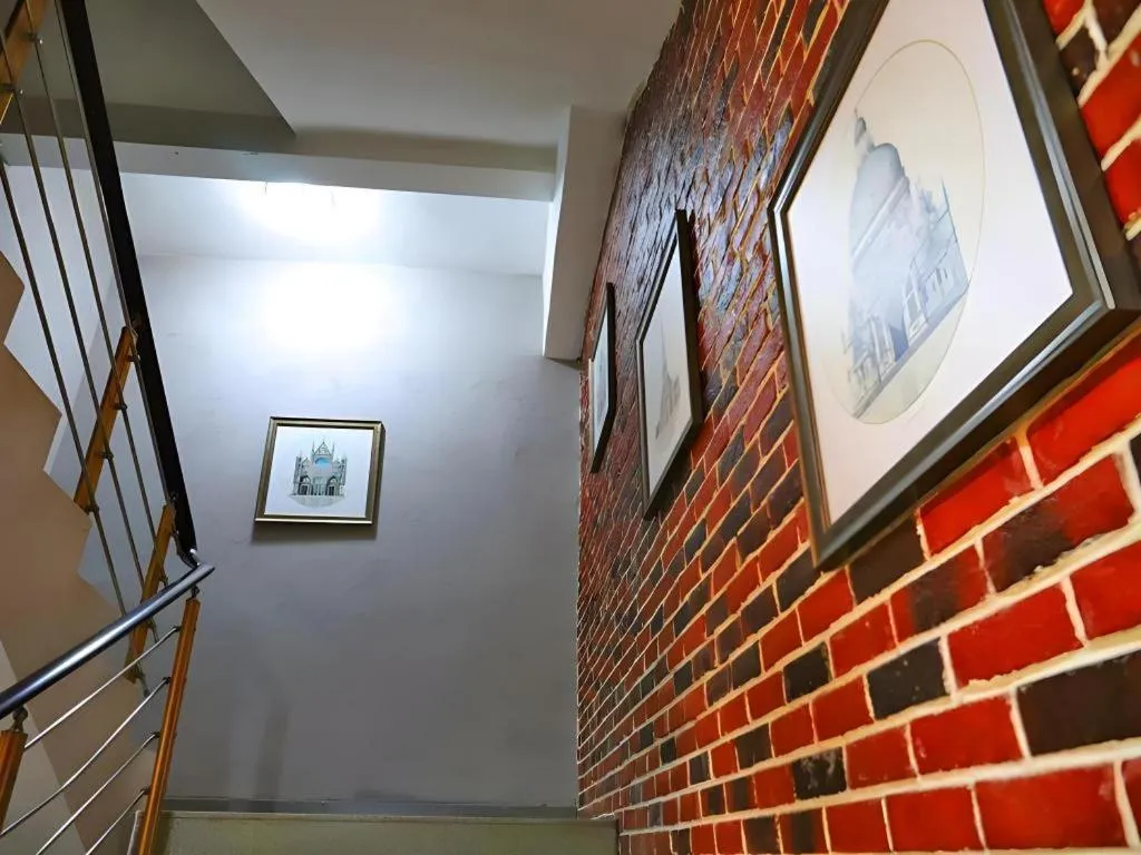 James Joyce Coffetel Guangyuan High-Speed Railway Station Dongba Municipal Government