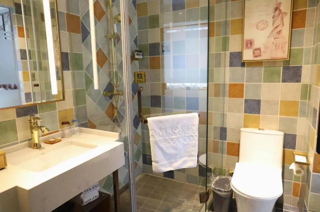 James Joyce Coffetel Guangyuan High-Speed Railway Station Dongba Municipal Government