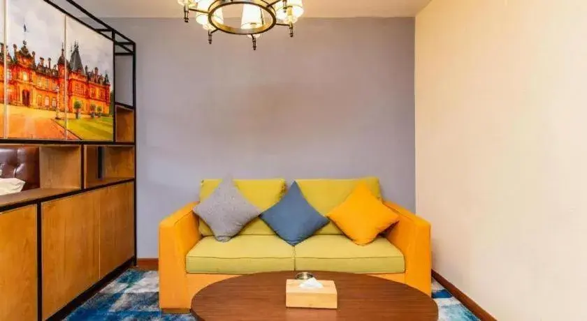 James Joyce Coffetel Guangyuan High-Speed Railway Station Dongba Municipal Government James Joyce Coffetel Guangyuan High-Speed Railway Station Dongba Municipal Government