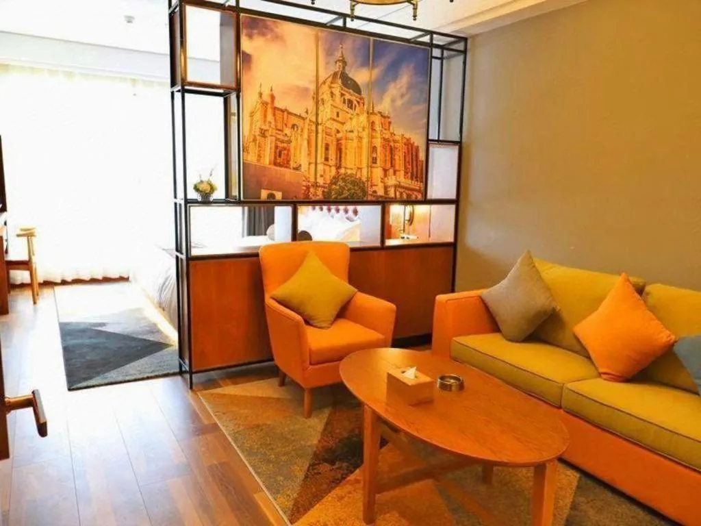 James Joyce Coffetel Guangyuan High-Speed Railway Station Dongba Municipal Government