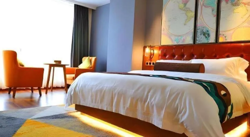 Bed in James Joyce Coffetel Guangyuan High-Speed Railway Station Dongba Municipal Government