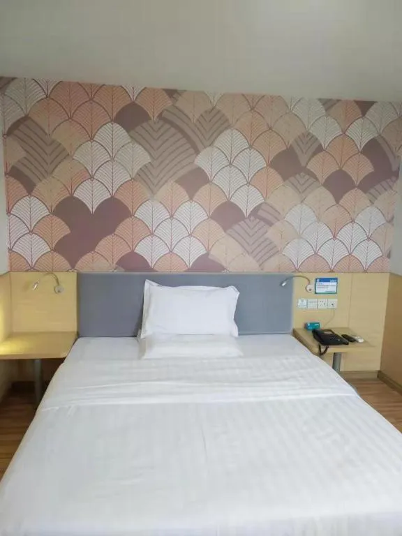 Bed in PAI Hotel·Chengdu Jinsha Museum Metro Station