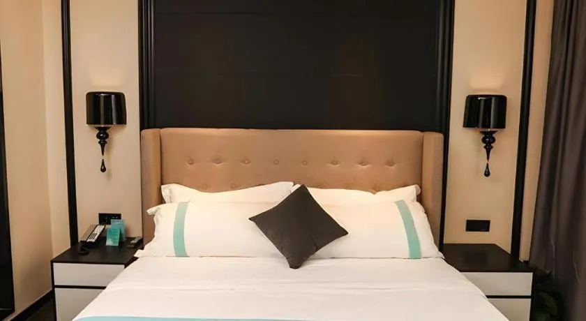 Bed in Xana Hotelle·Ji'nan Hi-tech Zone Century Avenue Tangye