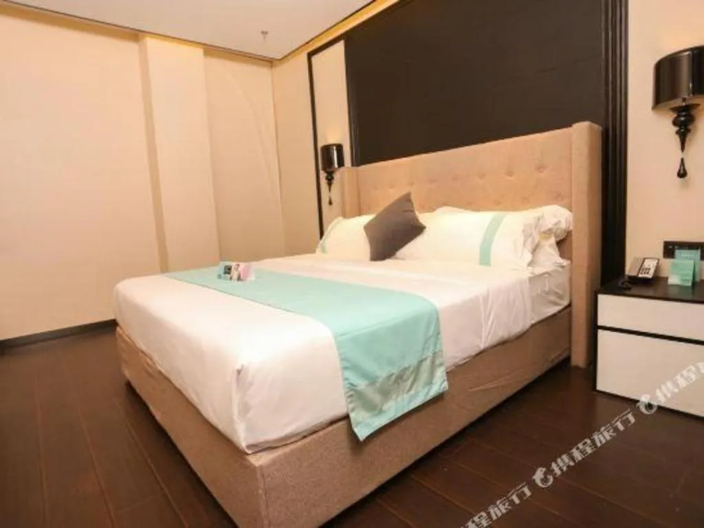 Bed in Xana Hotelle·Ji'nan Hi-tech Zone Century Avenue Tangye