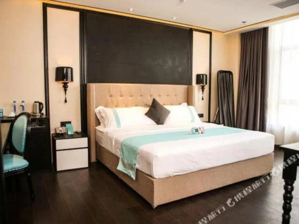 Bed in Xana Hotelle·Ji'nan Hi-tech Zone Century Avenue Tangye