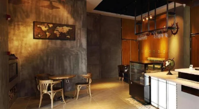 James Joyce Coffetel·Nannign Shanglin Tongle Road