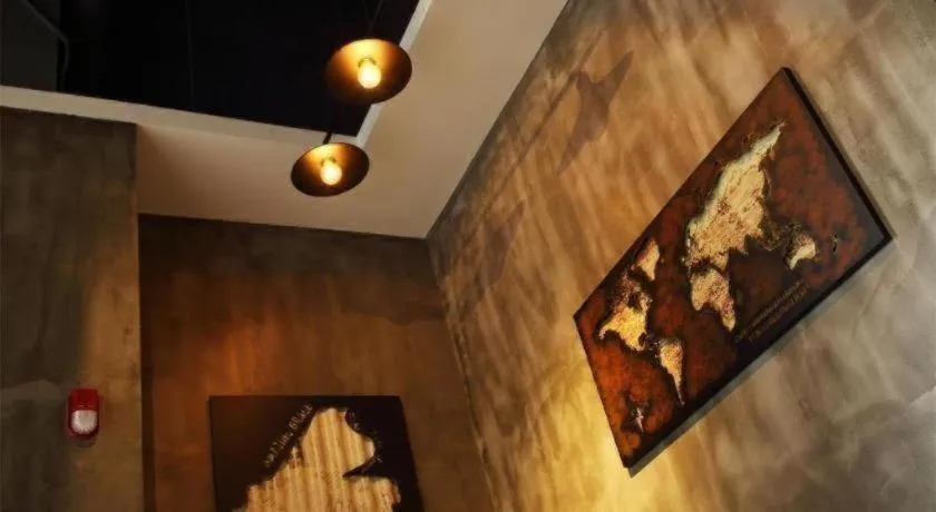 James Joyce Coffetel·Nannign Shanglin Tongle Road